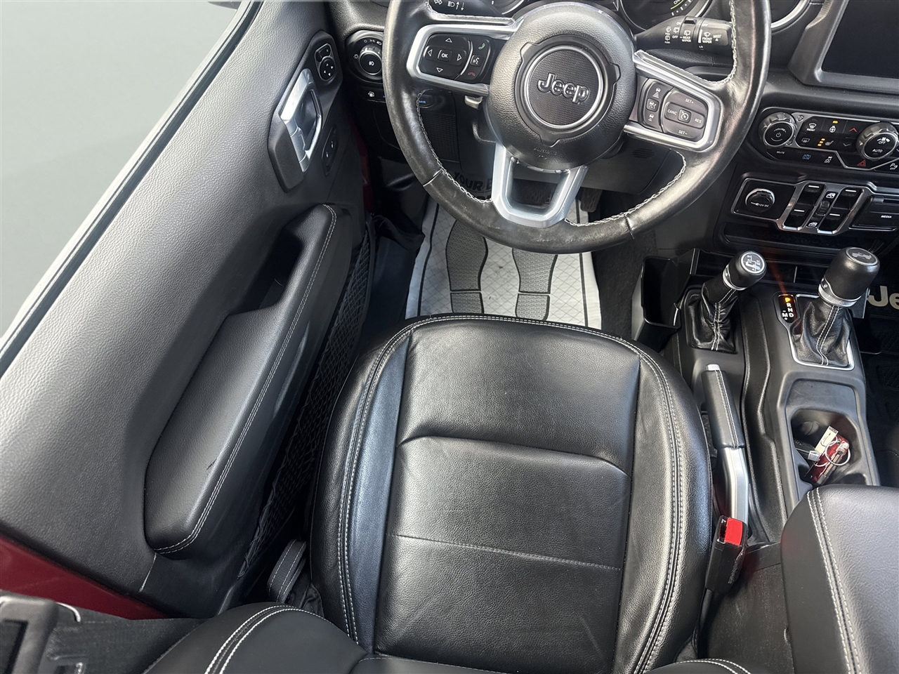 Jeep Wrangler 4xe Unlimited Sahara 4x4 2021