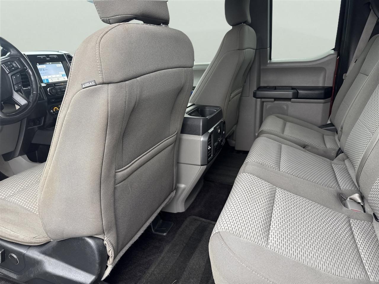 Ford F-150 Lariat 4WD SuperCab 8' Box 2017