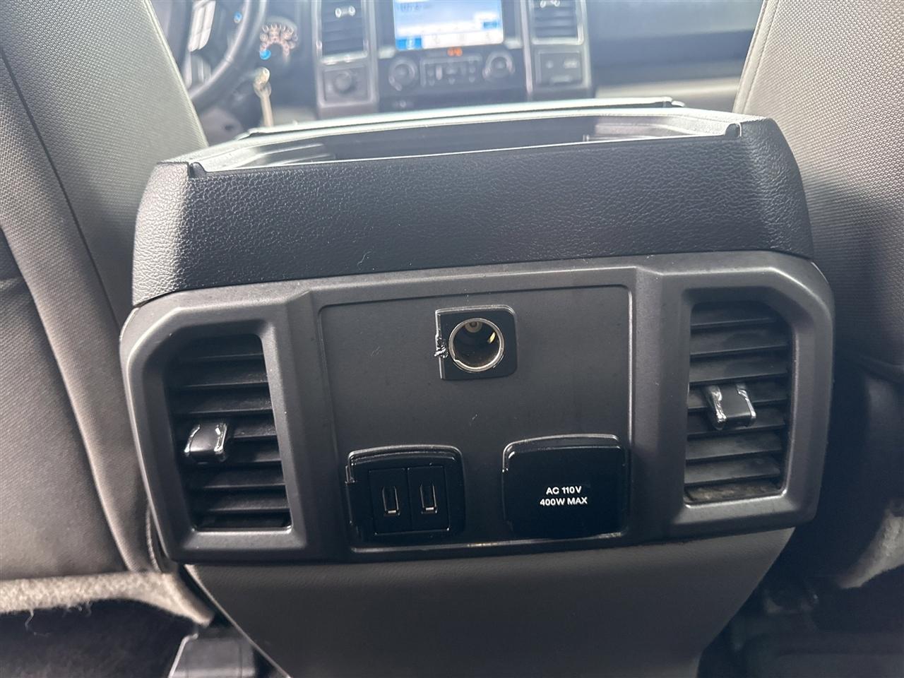 Ford F-150 Lariat 4WD SuperCab 8' Box 2017