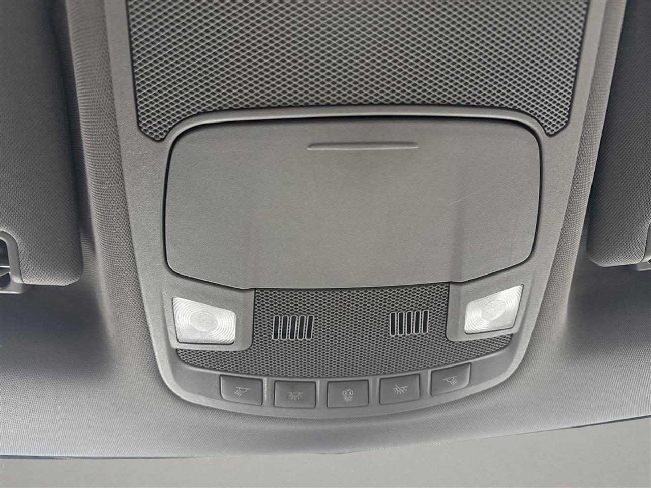 Ford F-150 Lariat 4WD SuperCab 8' Box 2017