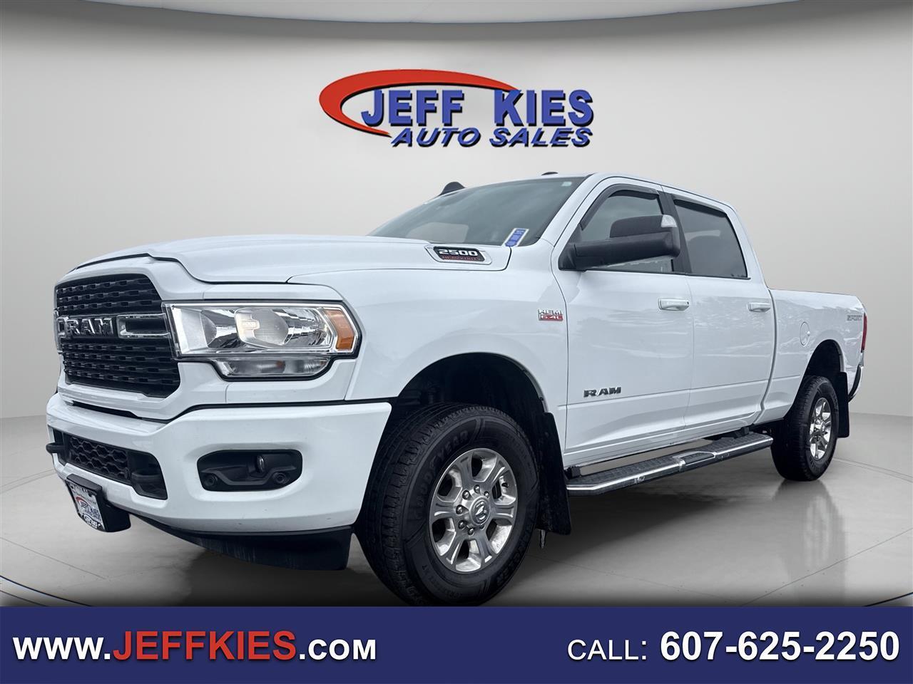 RAM 2500 Big Horn 4x4 Crew Cab 6'4" Box 2022