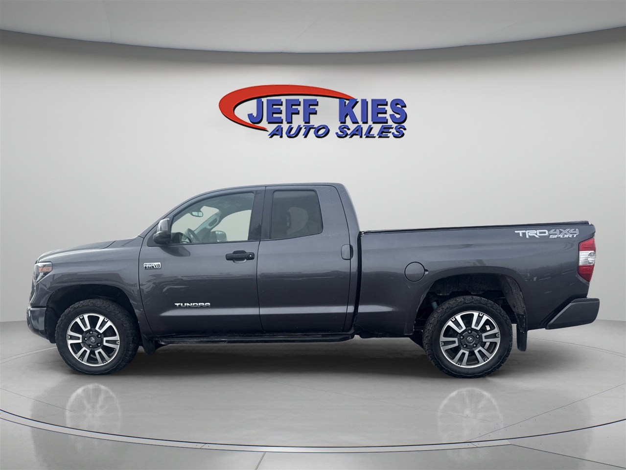 Toyota Tundra 4WD TRD Pro Double Cab 6.5' Bed 5.7L (Natl) 2020