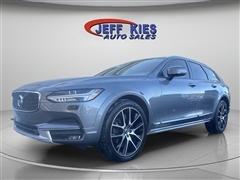 2020 Volvo V90 Cross Country 