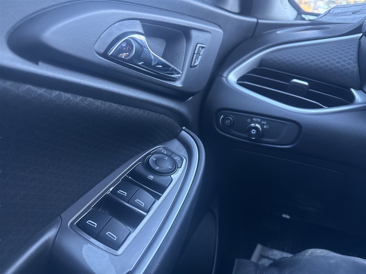 Chevrolet Malibu 4dr Sdn LS w/1FL 2018