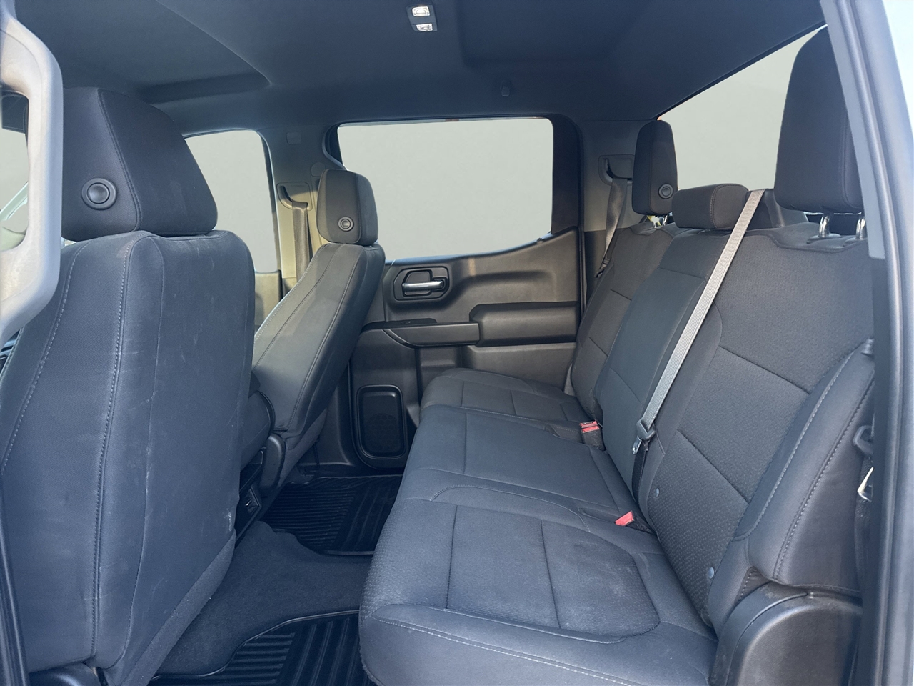 Chevrolet Silverado 1500 4WD Crew Cab 147" Custom 2021