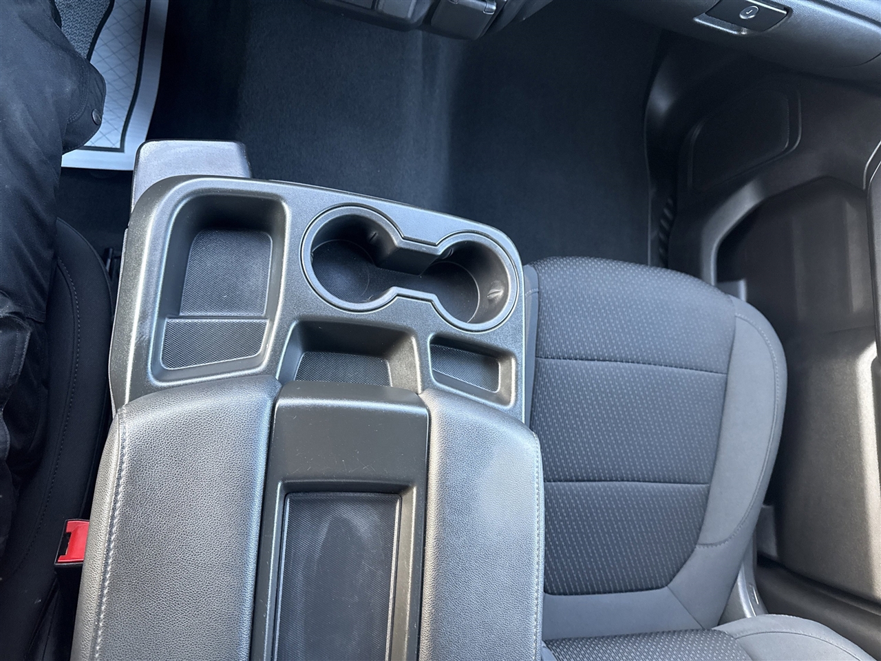 Chevrolet Silverado 1500 4WD Crew Cab 147" Custom 2021