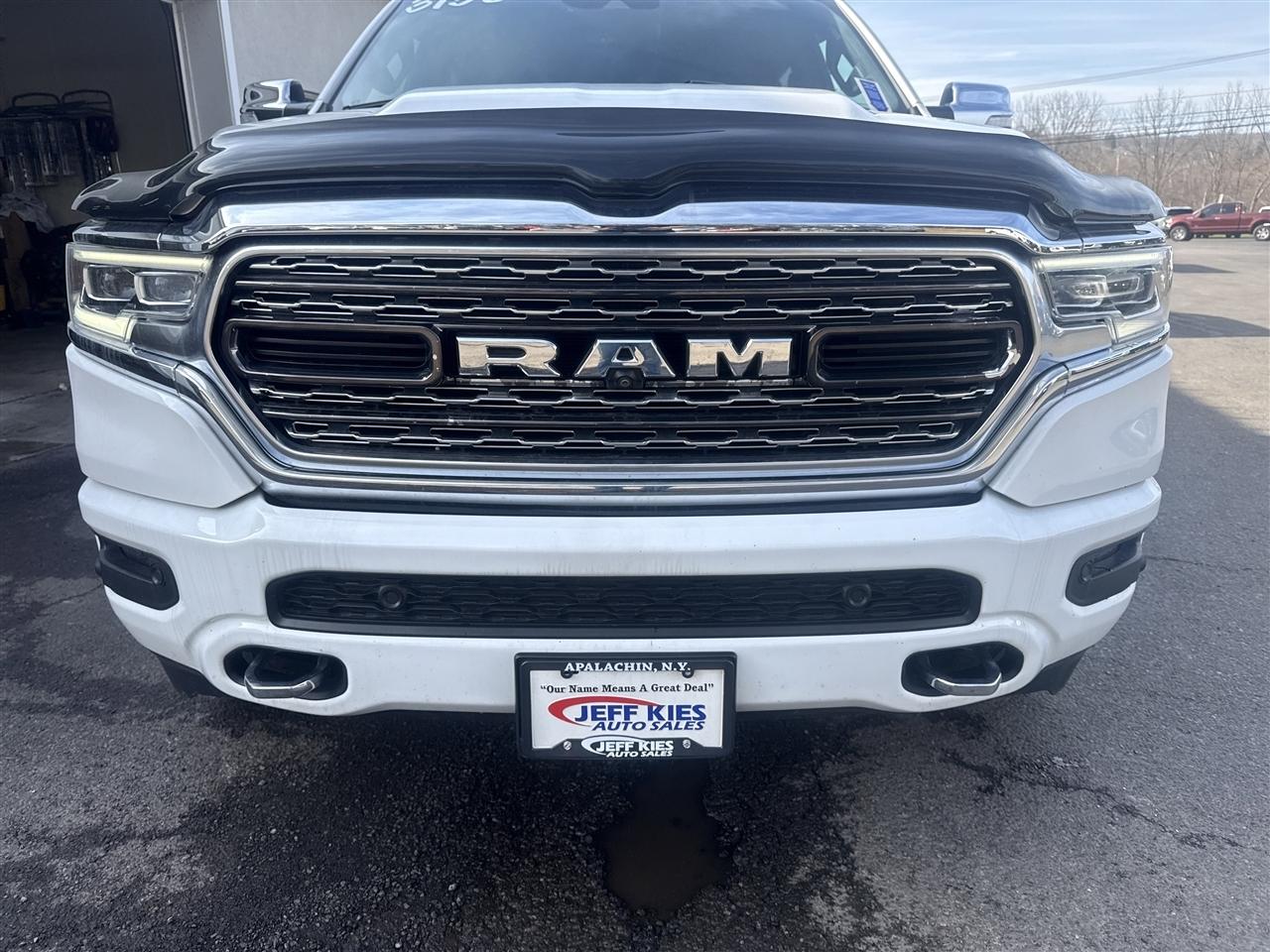RAM 1500 Limited 4x4 Crew Cab 5'7" Box 2020