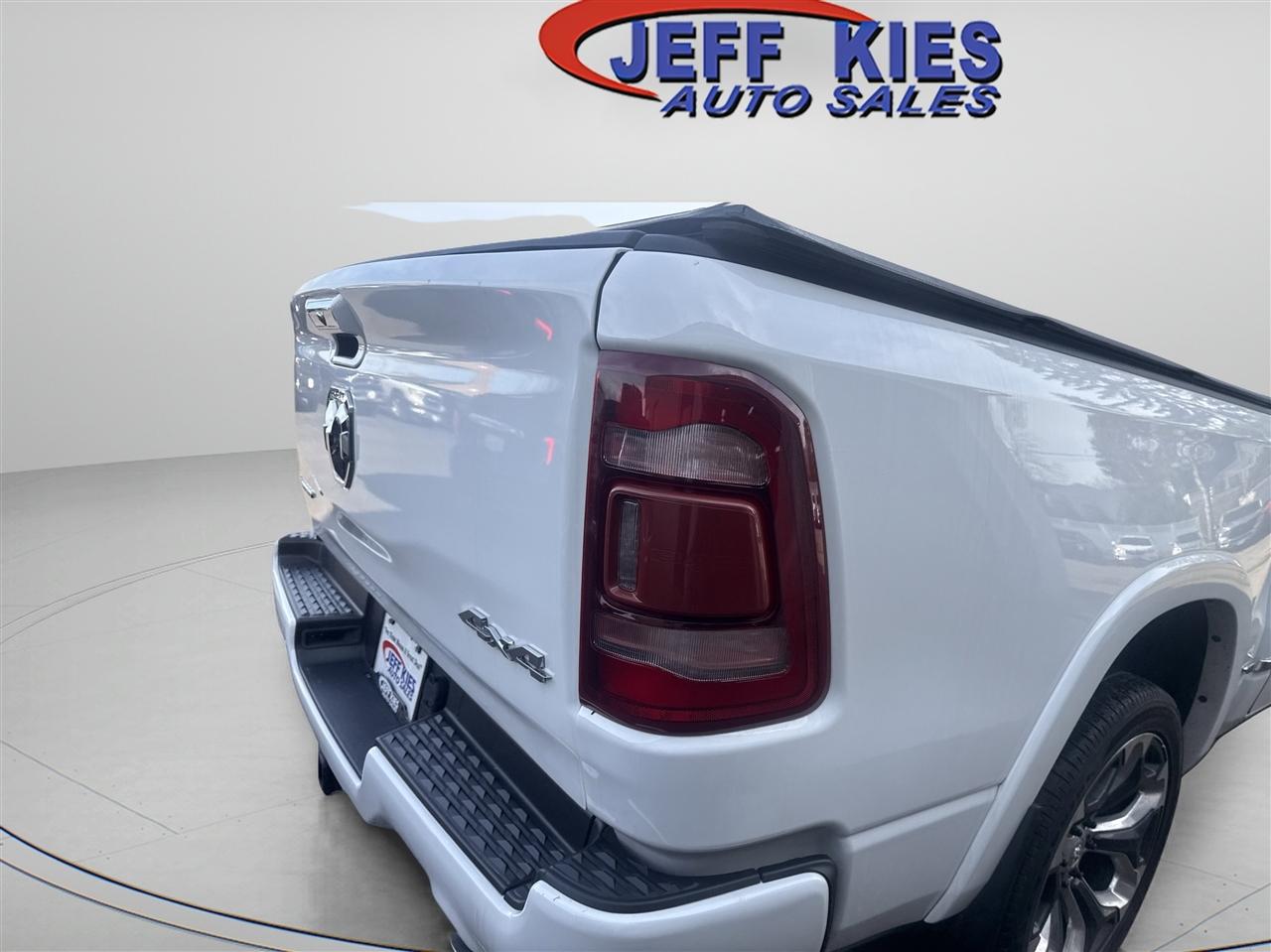 RAM 1500 Limited 4x4 Crew Cab 5'7" Box 2020