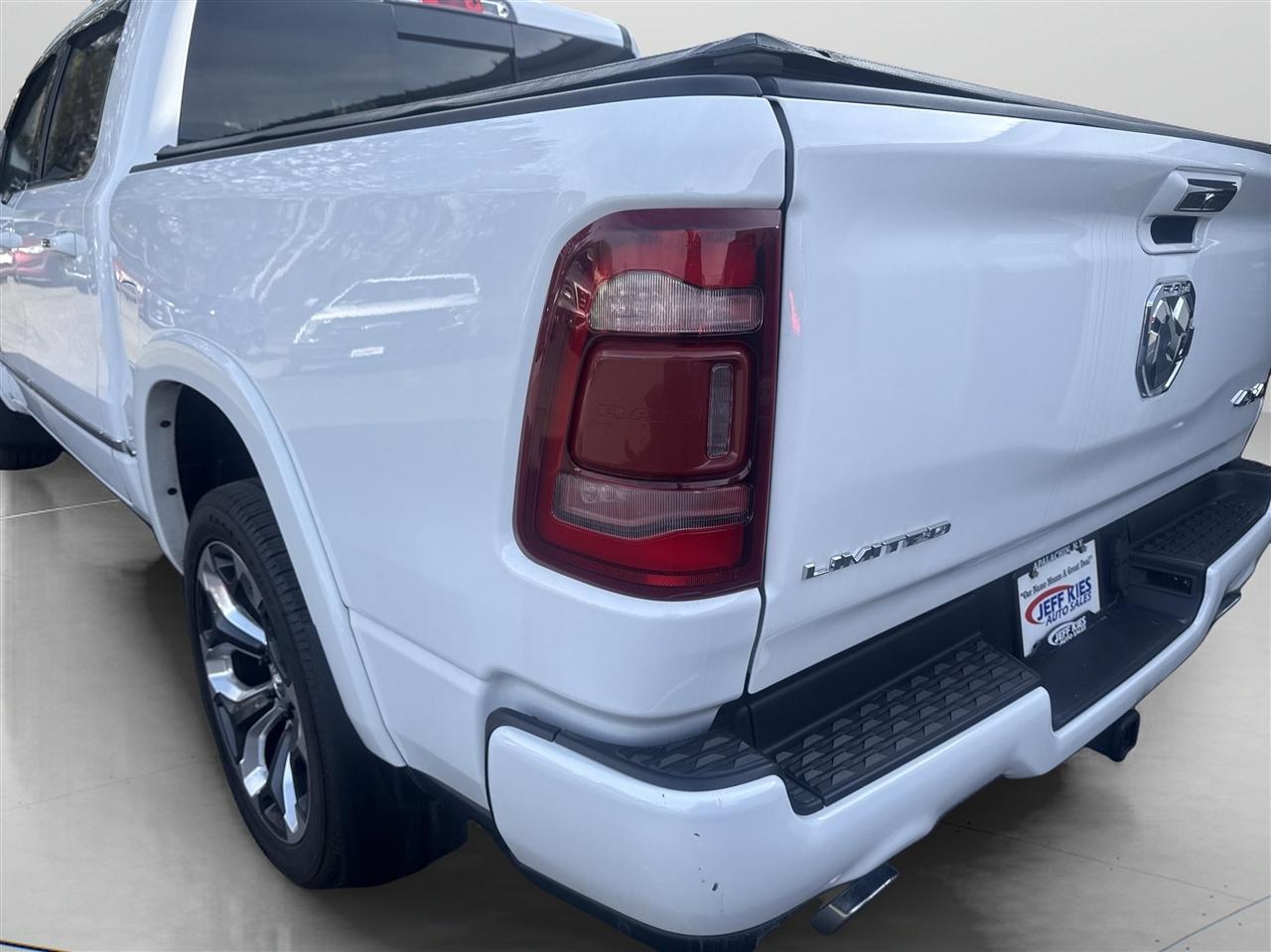 RAM 1500 Limited 4x4 Crew Cab 5'7" Box 2020