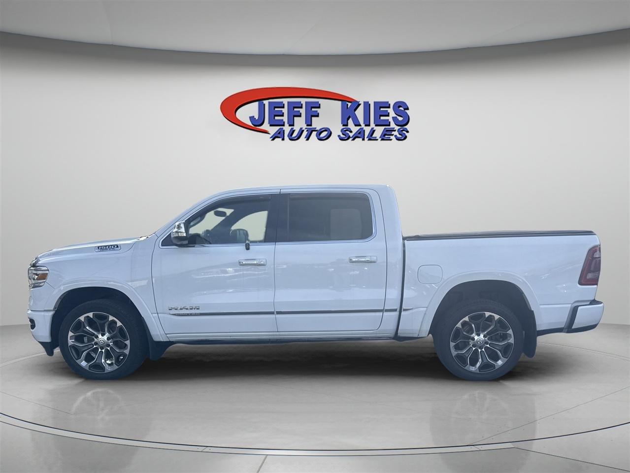 RAM 1500 Limited 4x4 Crew Cab 5'7" Box 2020