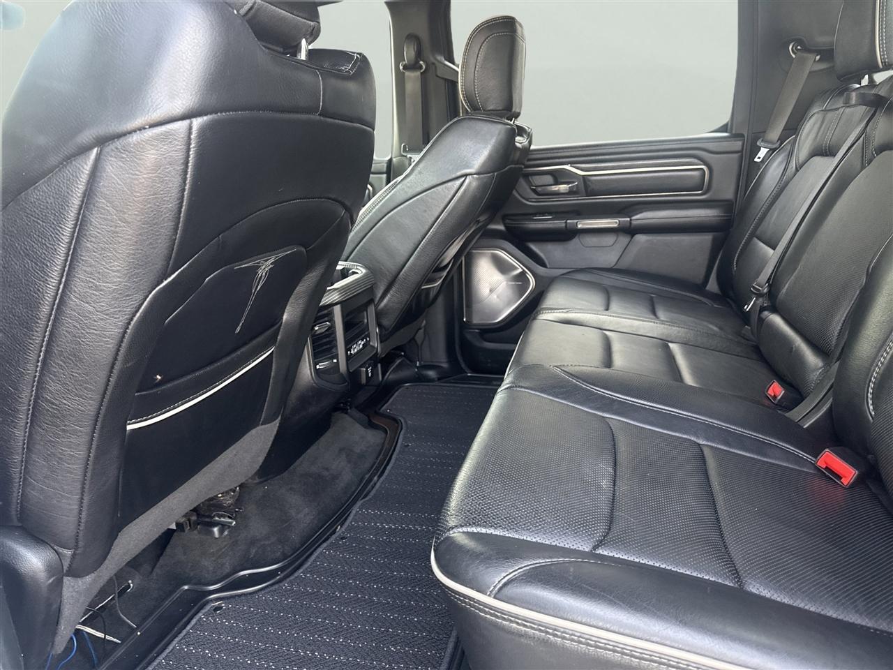 RAM 1500 Limited 4x4 Crew Cab 5'7" Box 2020