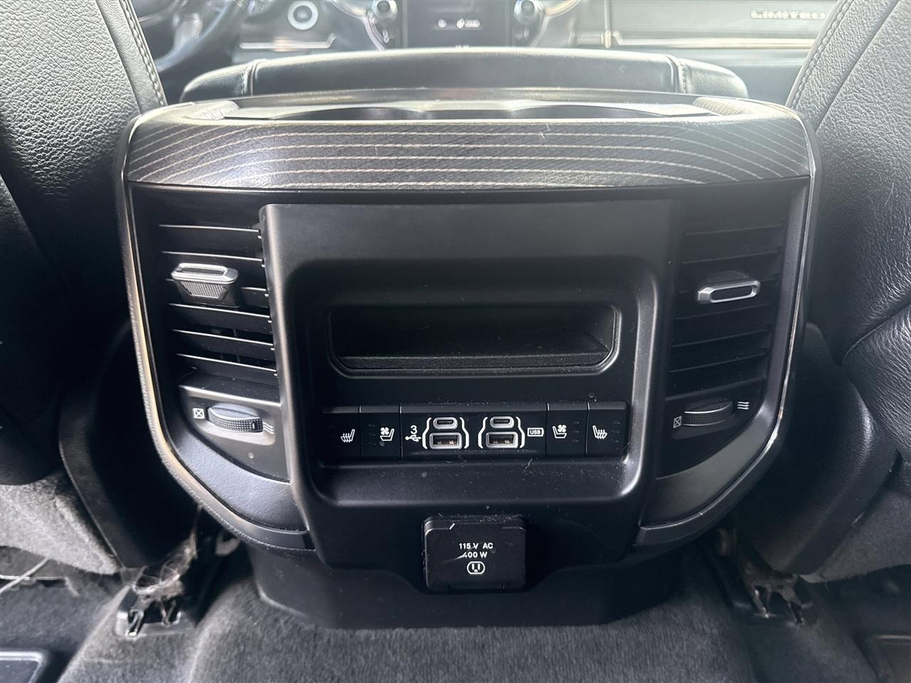 RAM 1500 Limited 4x4 Crew Cab 5'7" Box 2020