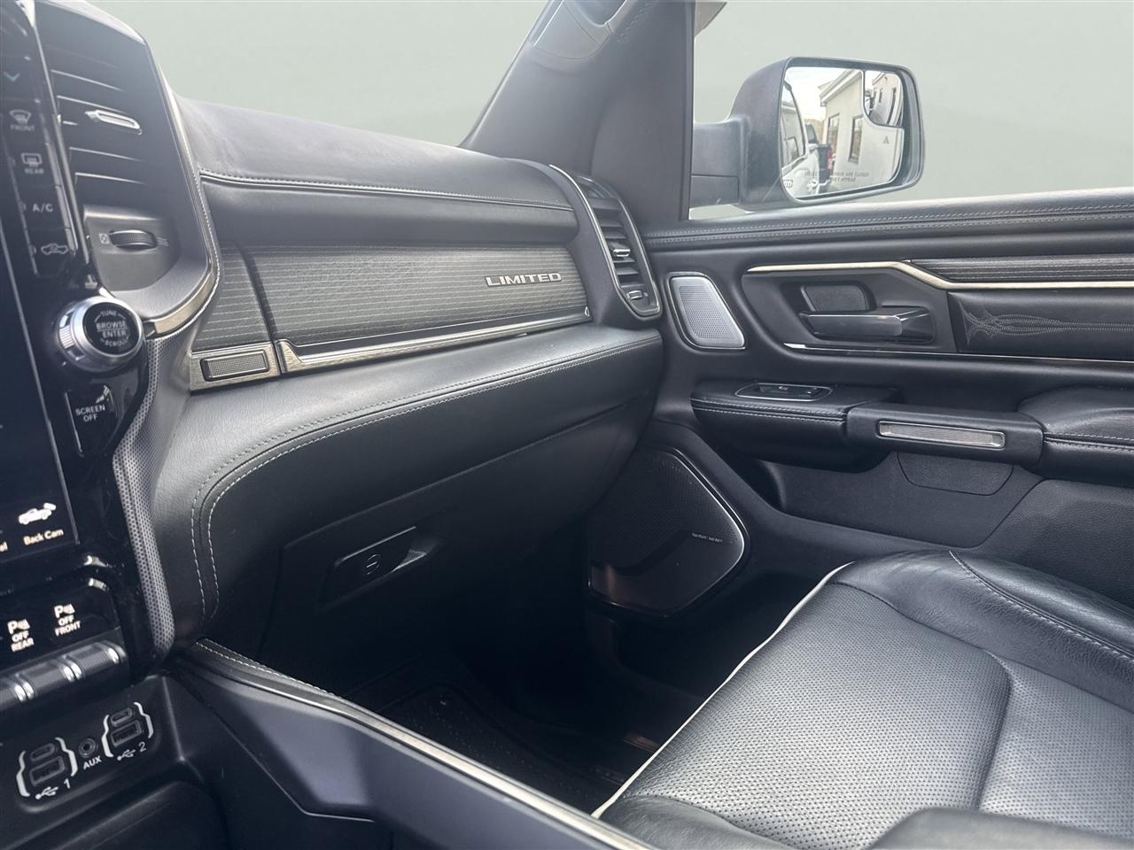 RAM 1500 Limited 4x4 Crew Cab 5'7" Box 2020