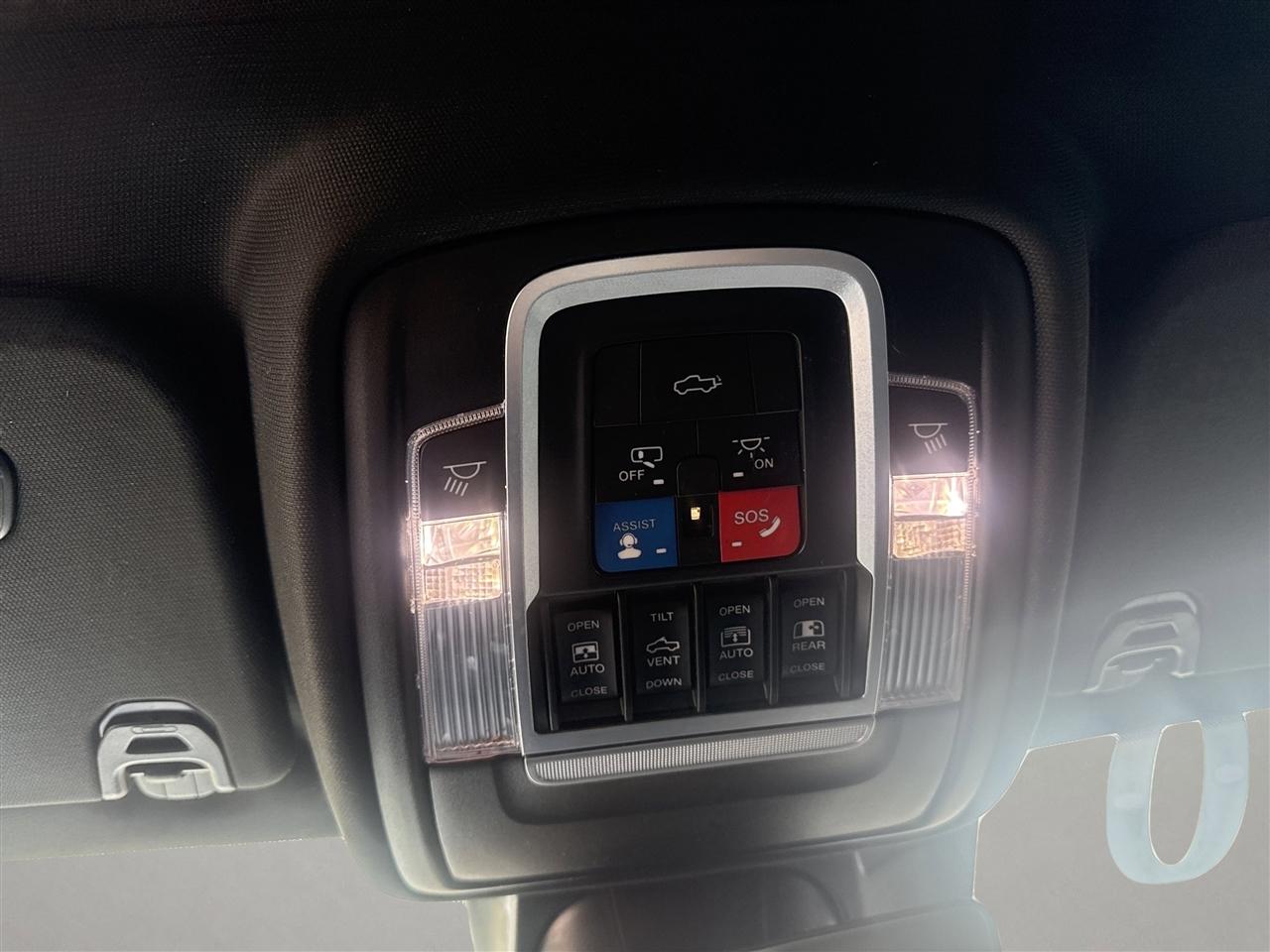 RAM 1500 Limited 4x4 Crew Cab 5'7" Box 2020