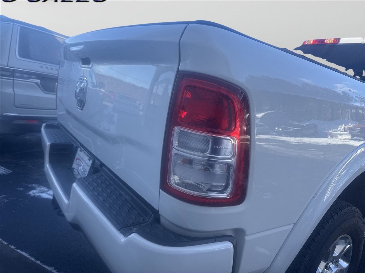 RAM 2500 Big Horn 4x4 Crew Cab 6'4" Box 2024