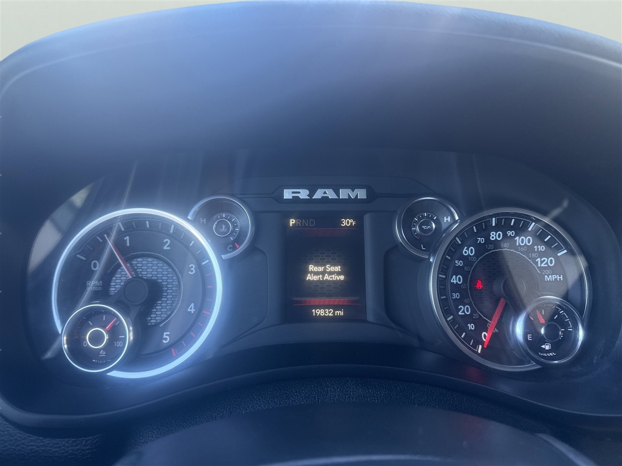 RAM 2500 Big Horn 4x4 Crew Cab 6'4" Box 2024