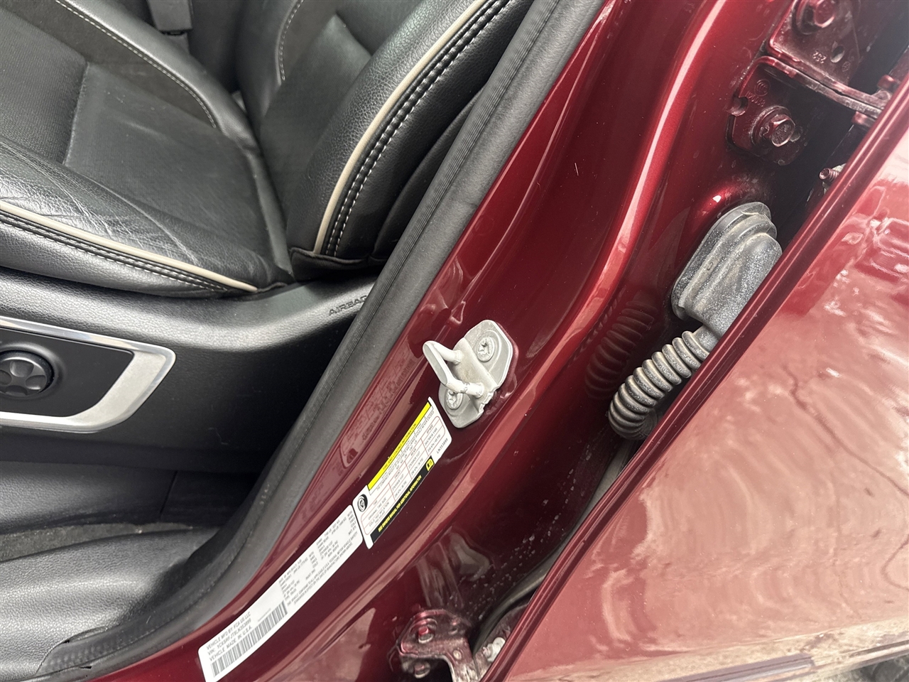 RAM 1500 Laramie 4x4 Crew Cab 5'7" Box 2020