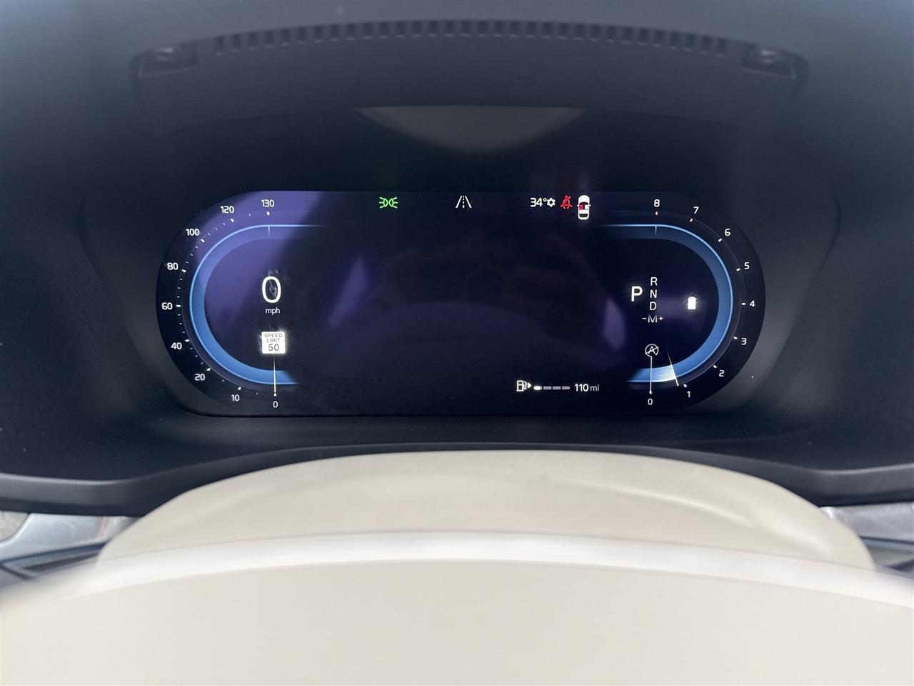 Volvo S60 B5 FWD Plus Dark Theme 2023