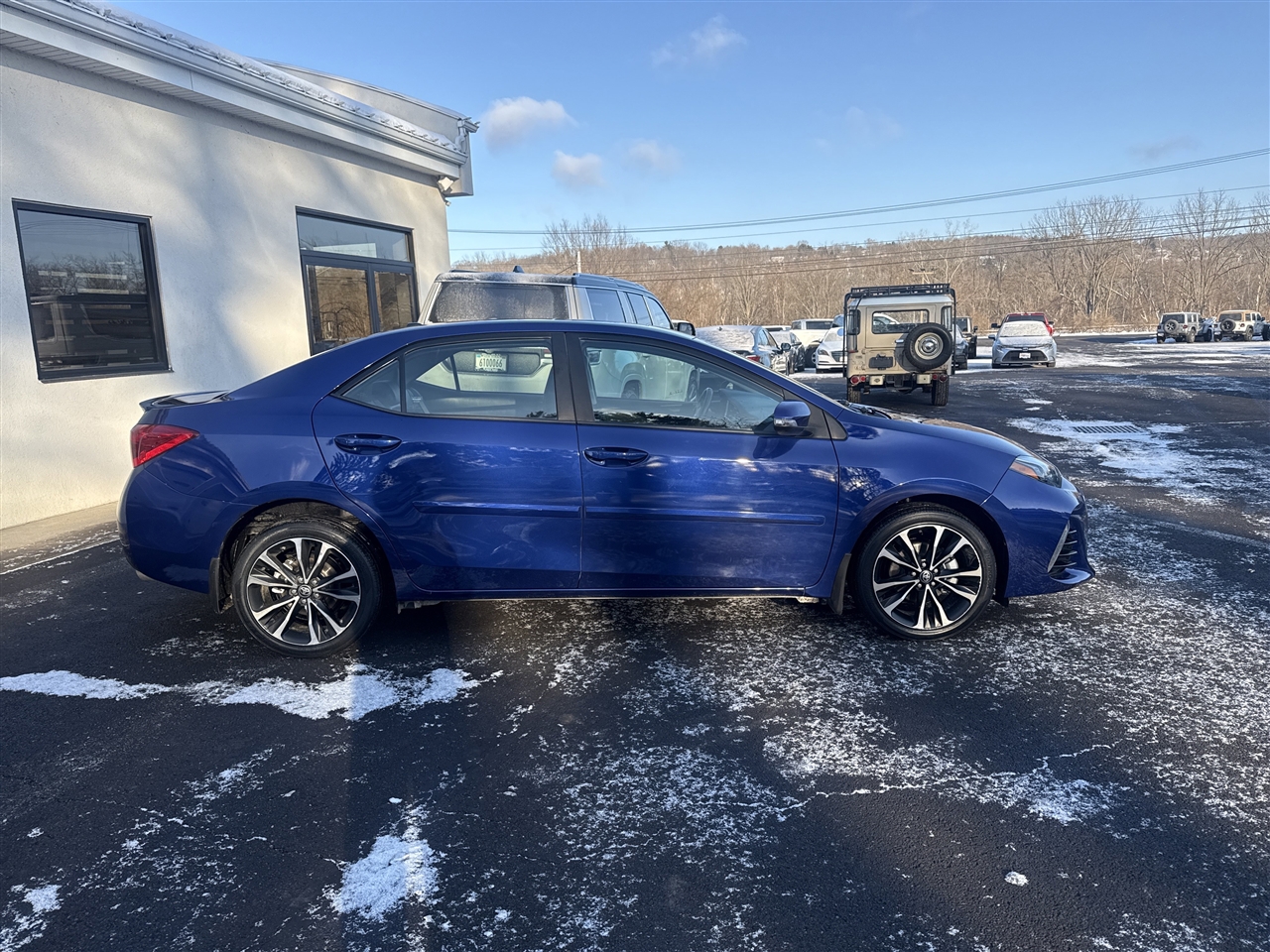Toyota Corolla XLE CVT (Natl) 2018