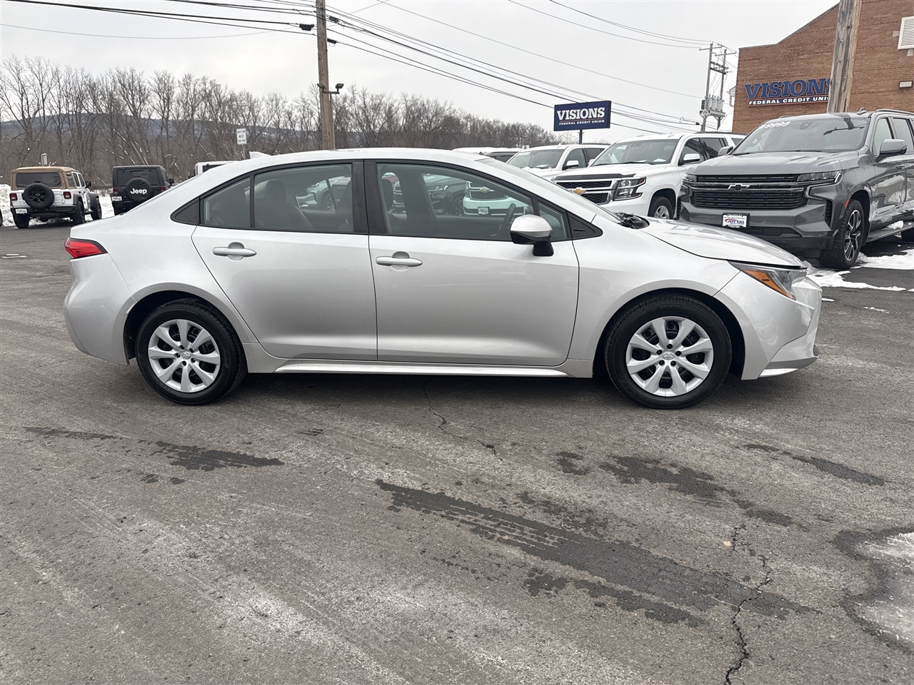 Toyota Corolla LE CVT (Natl) 2021