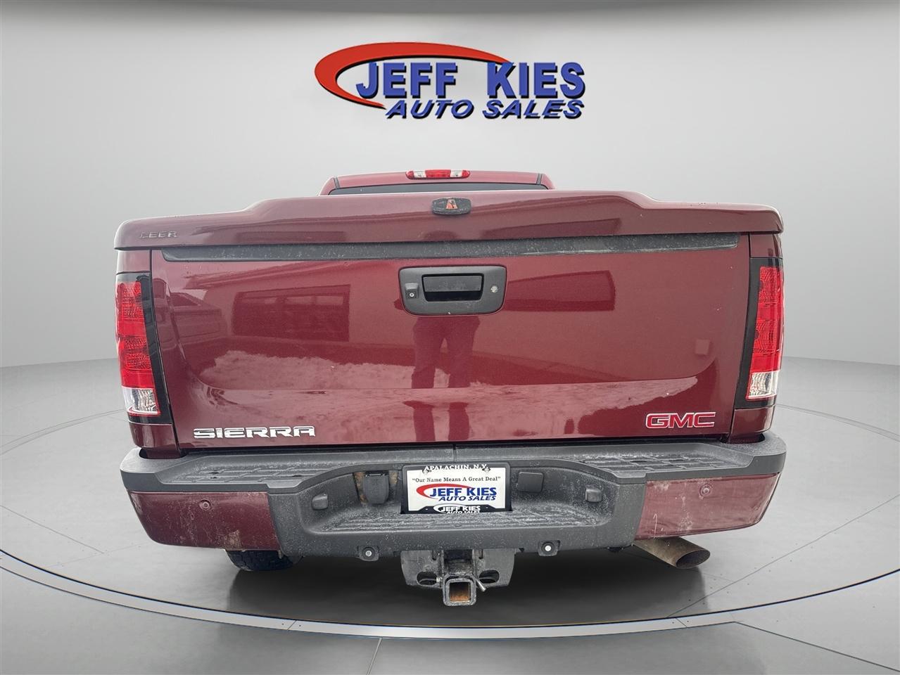 GMC Sierra 2500HD 4WD Crew Cab 153.7" Denali 2014