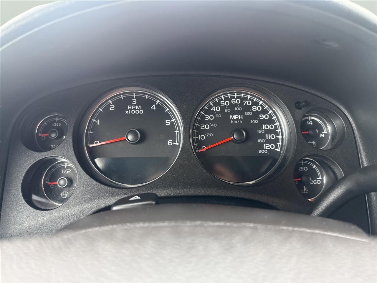 GMC Sierra 2500HD 4WD Crew Cab 153.7" Denali 2014