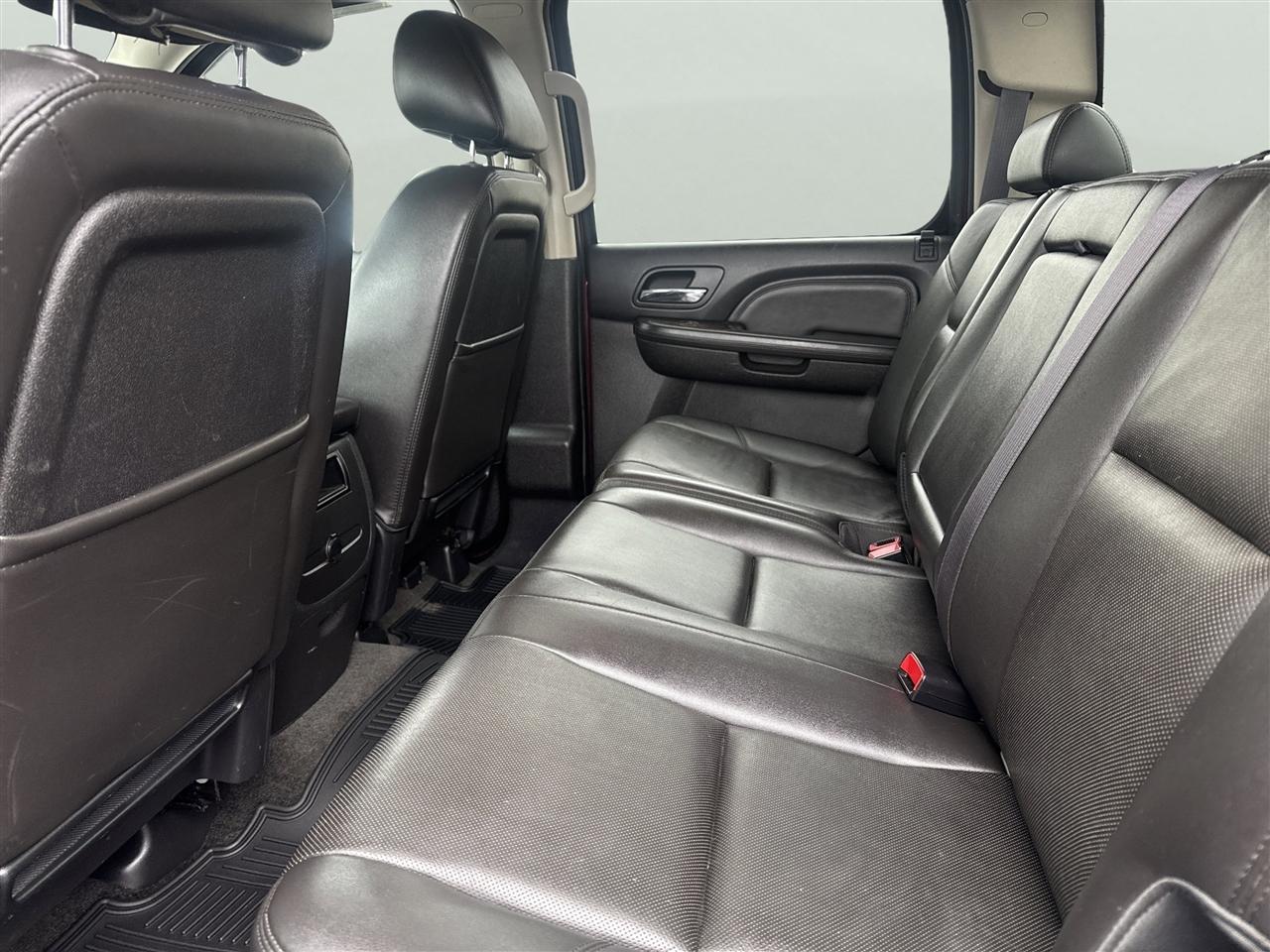 GMC Sierra 2500HD 4WD Crew Cab 153.7" Denali 2014