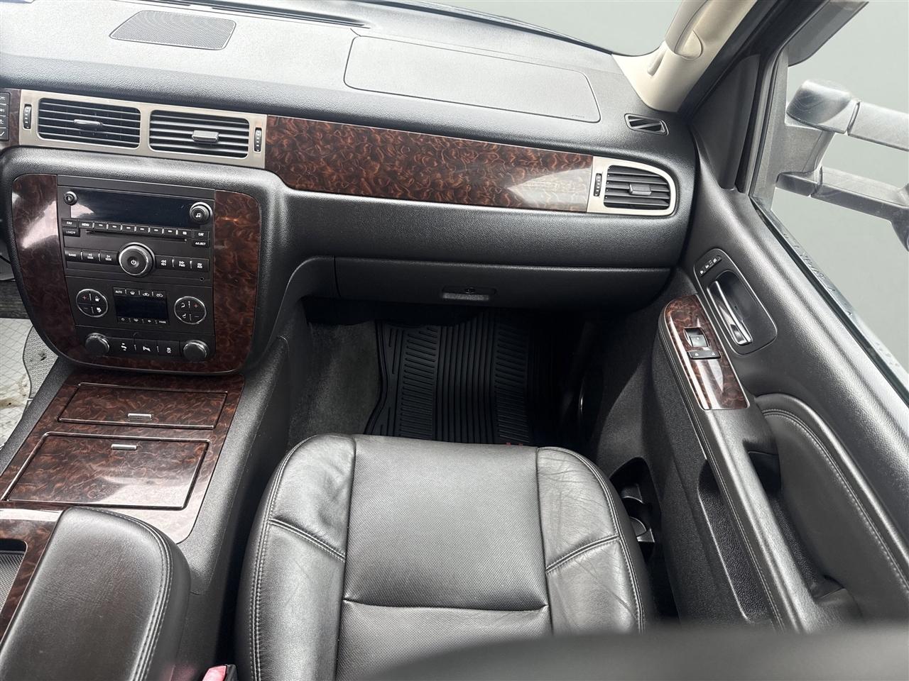 GMC Sierra 2500HD 4WD Crew Cab 153.7" Denali 2014