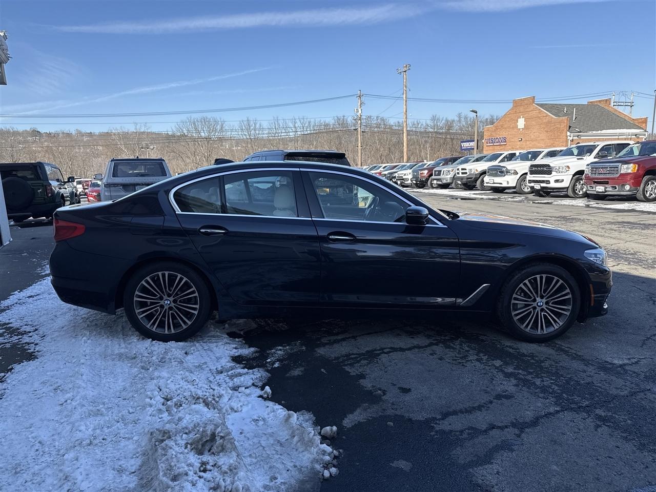 BMW 5 Series 530i xDrive Sedan 2018