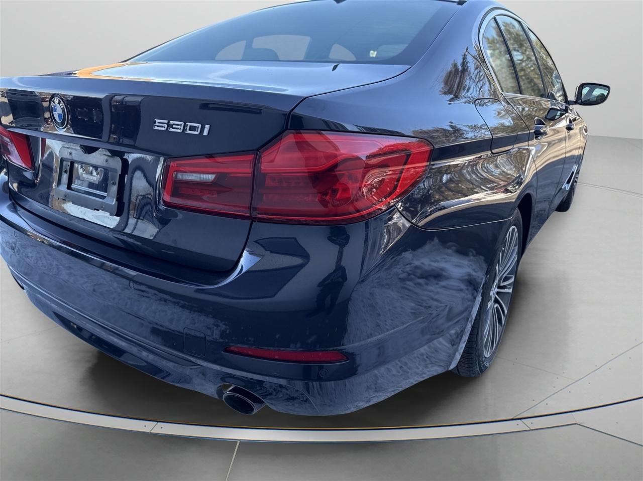 BMW 5 Series 530i xDrive Sedan 2018