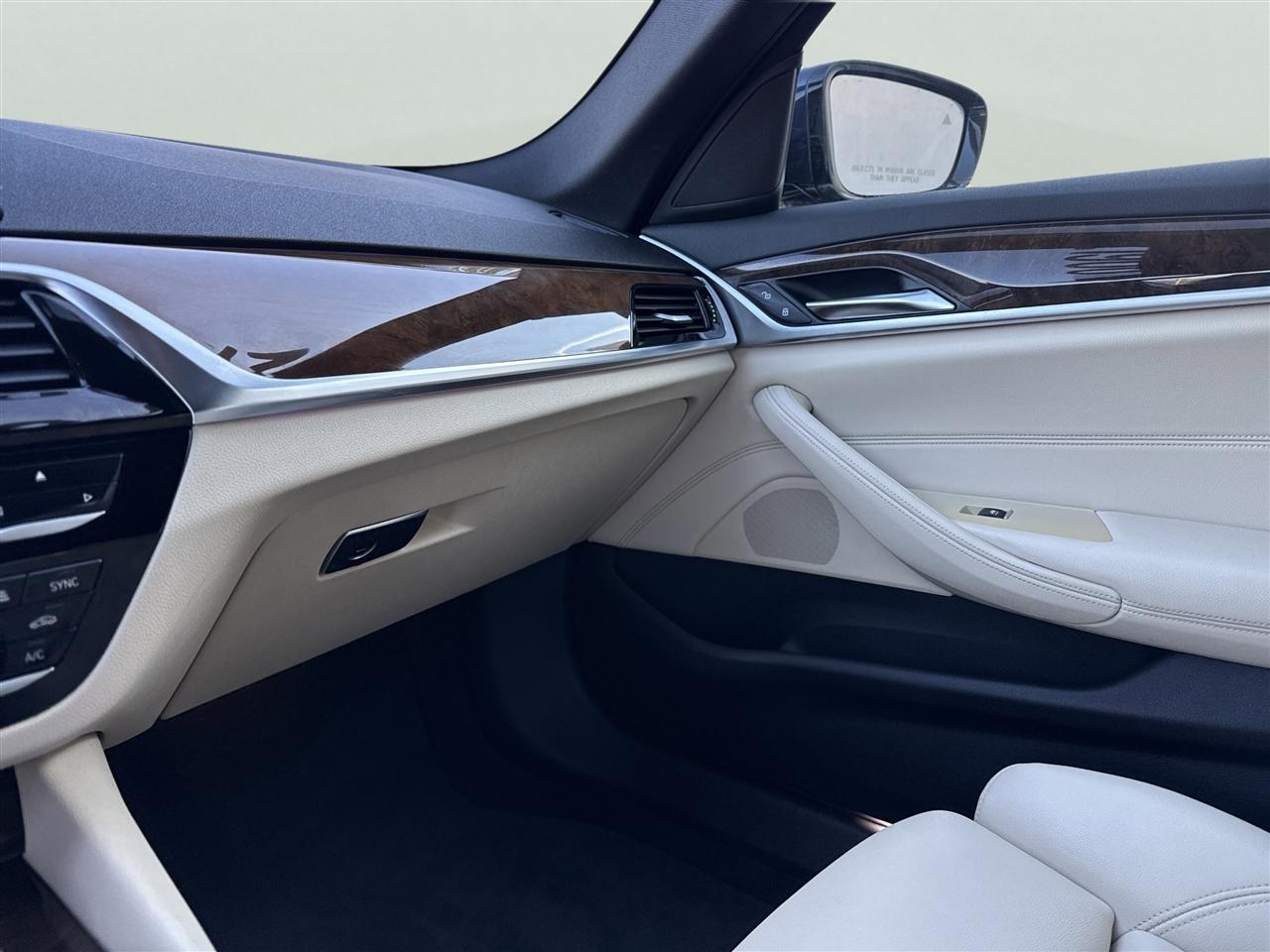 BMW 5 Series 530i xDrive Sedan 2018