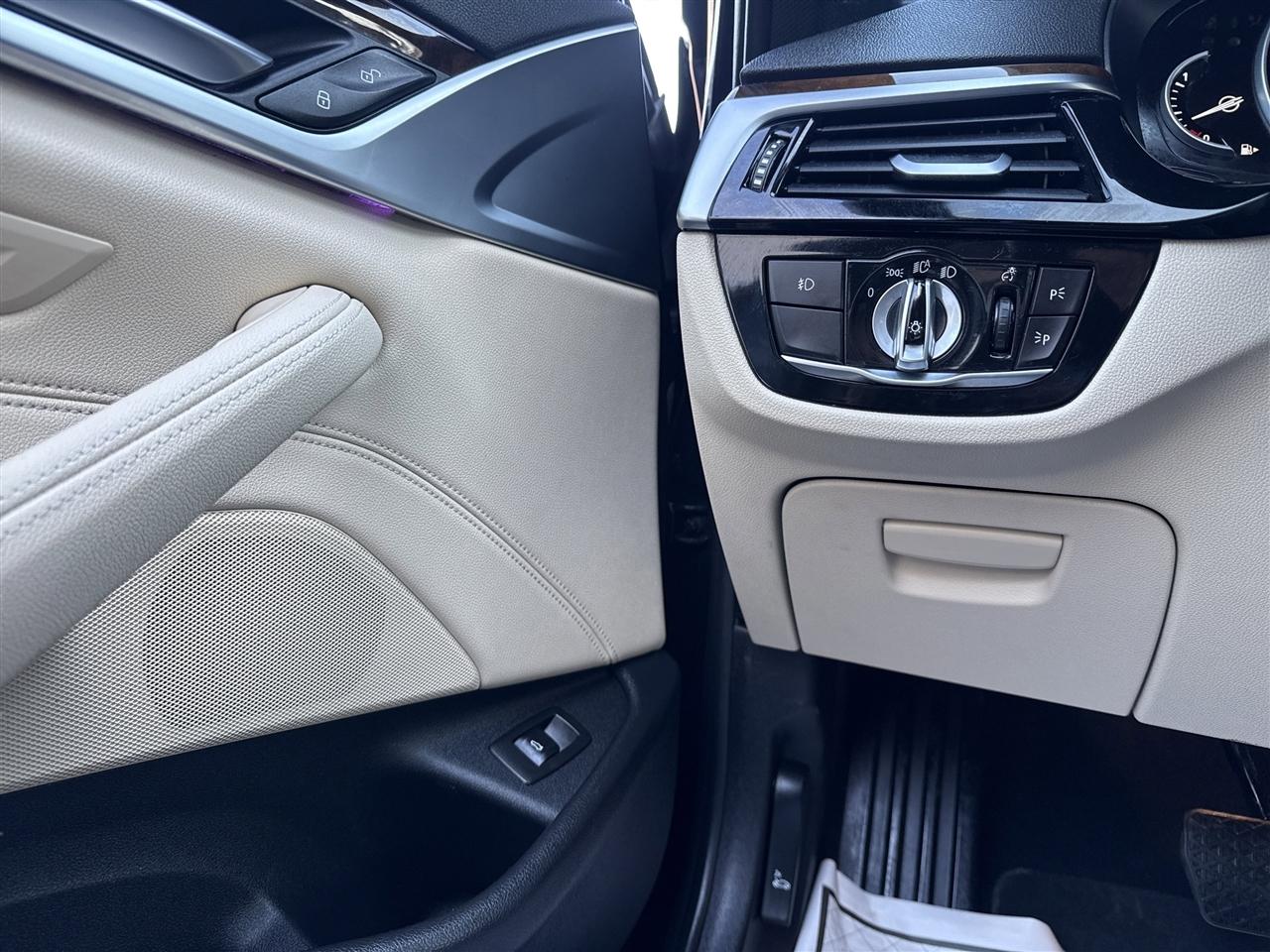 BMW 5 Series 530i xDrive Sedan 2018