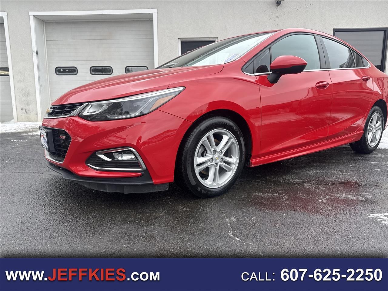 2018 Chevrolet Cruze 4dr Sdn 1.4L LT w/1SD