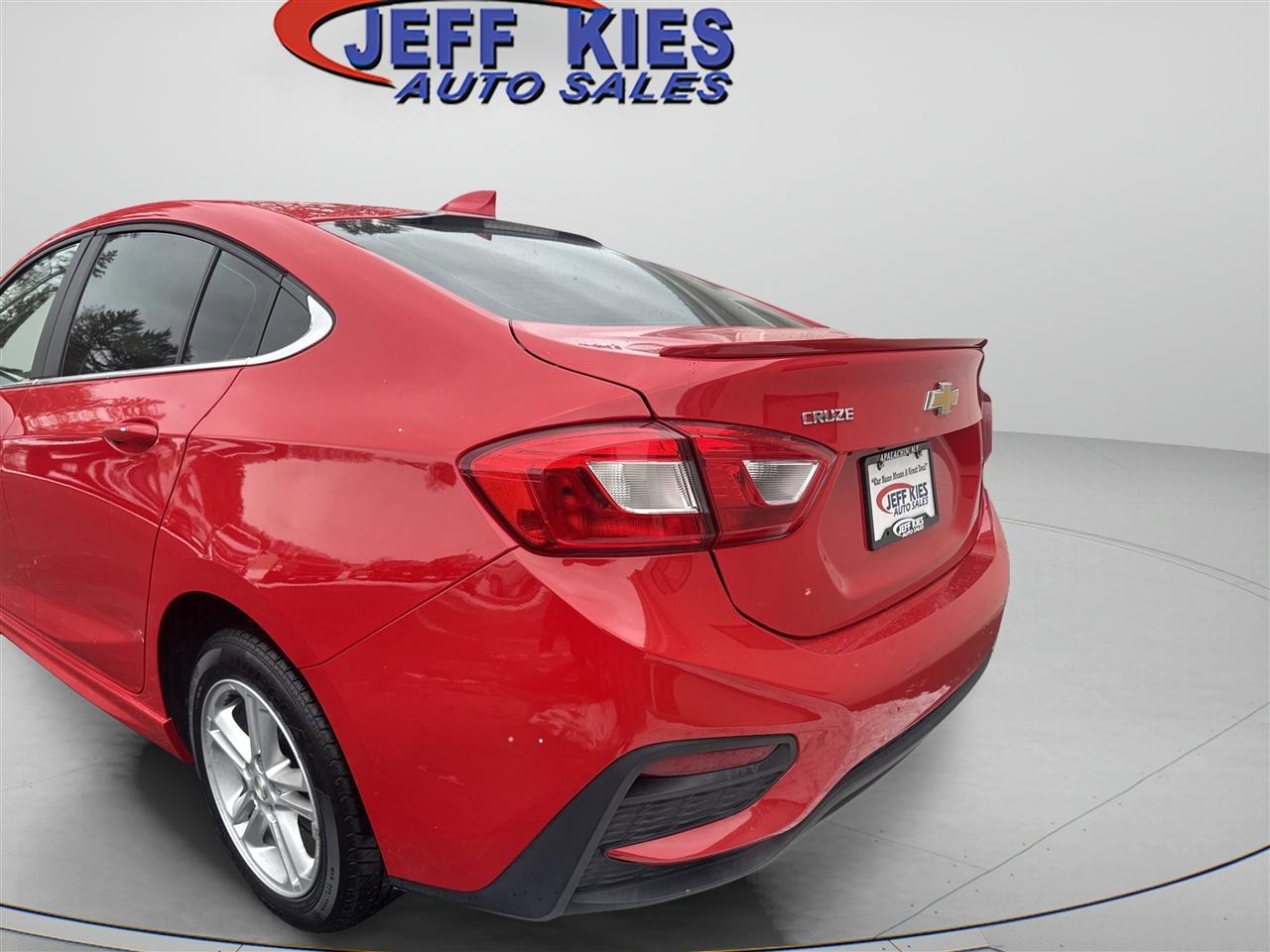Chevrolet Cruze 4dr Sdn 1.4L LT w/1SD 2018