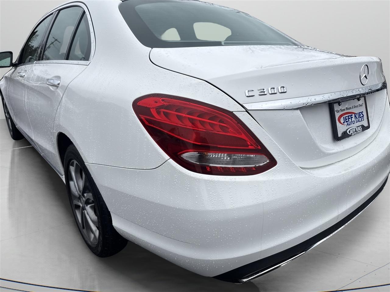 Mercedes-Benz C-Class 4dr Sdn C 300 4MATIC 2016