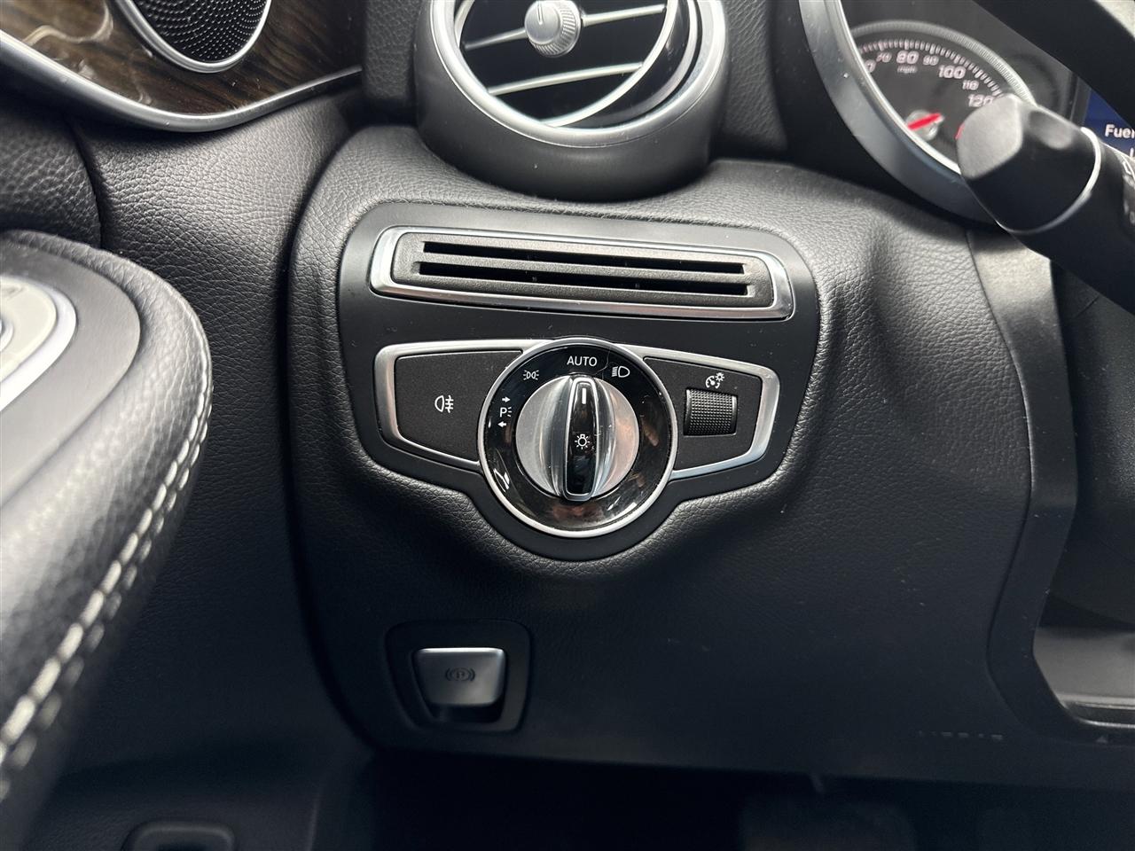 Mercedes-Benz C-Class 4dr Sdn C 300 4MATIC 2016