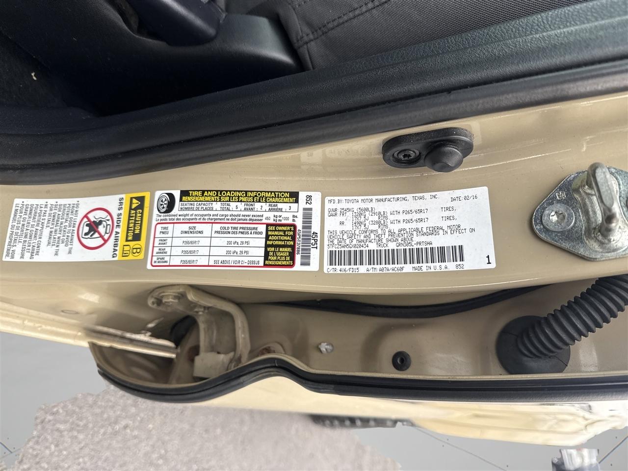 Toyota Tacoma 4WD Double Cab V6 MT TRD Off Road (Natl) 2016