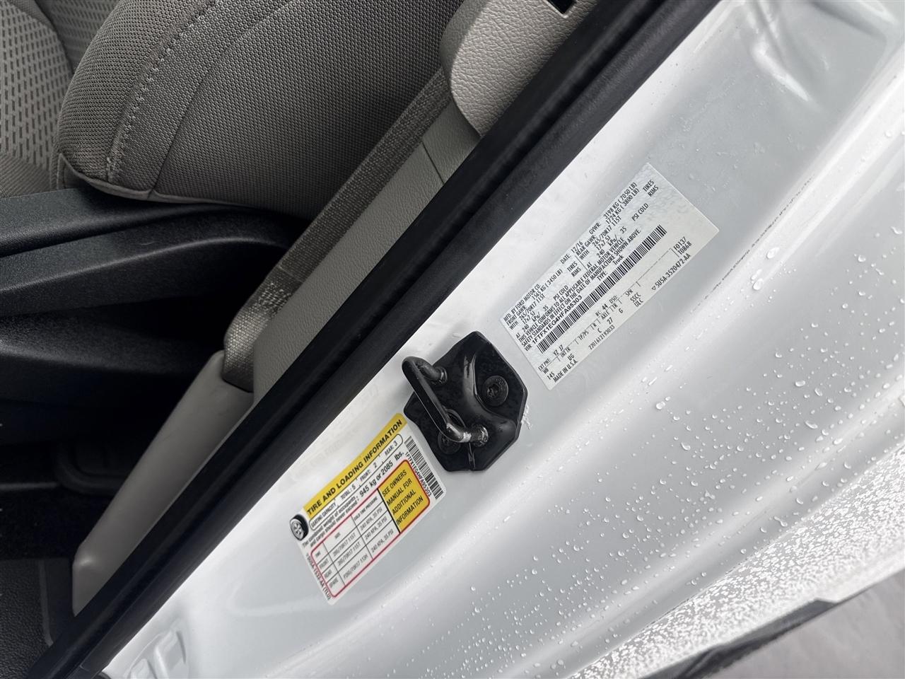 Ford F-150 Lariat 4WD SuperCab 8' Box 2017