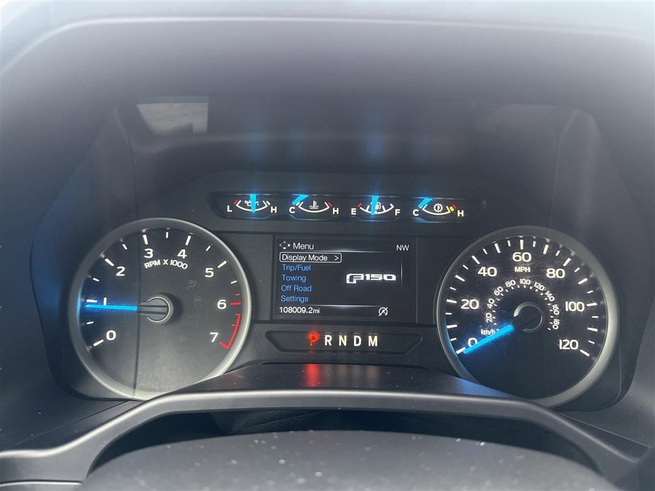 Ford F-150 Lariat 4WD SuperCab 8' Box 2017