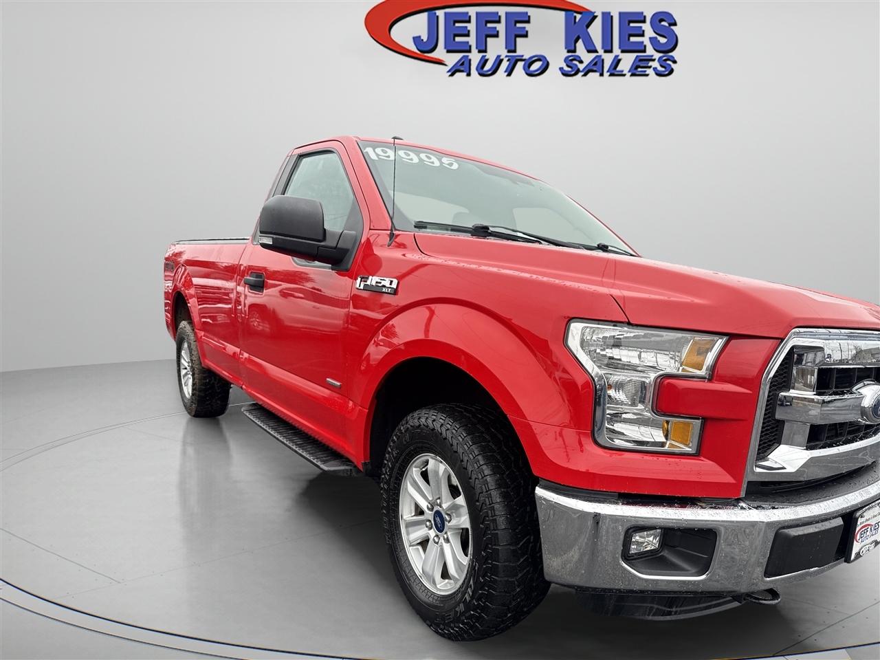 Ford F-150 4WD Reg Cab 141" XLT 2016
