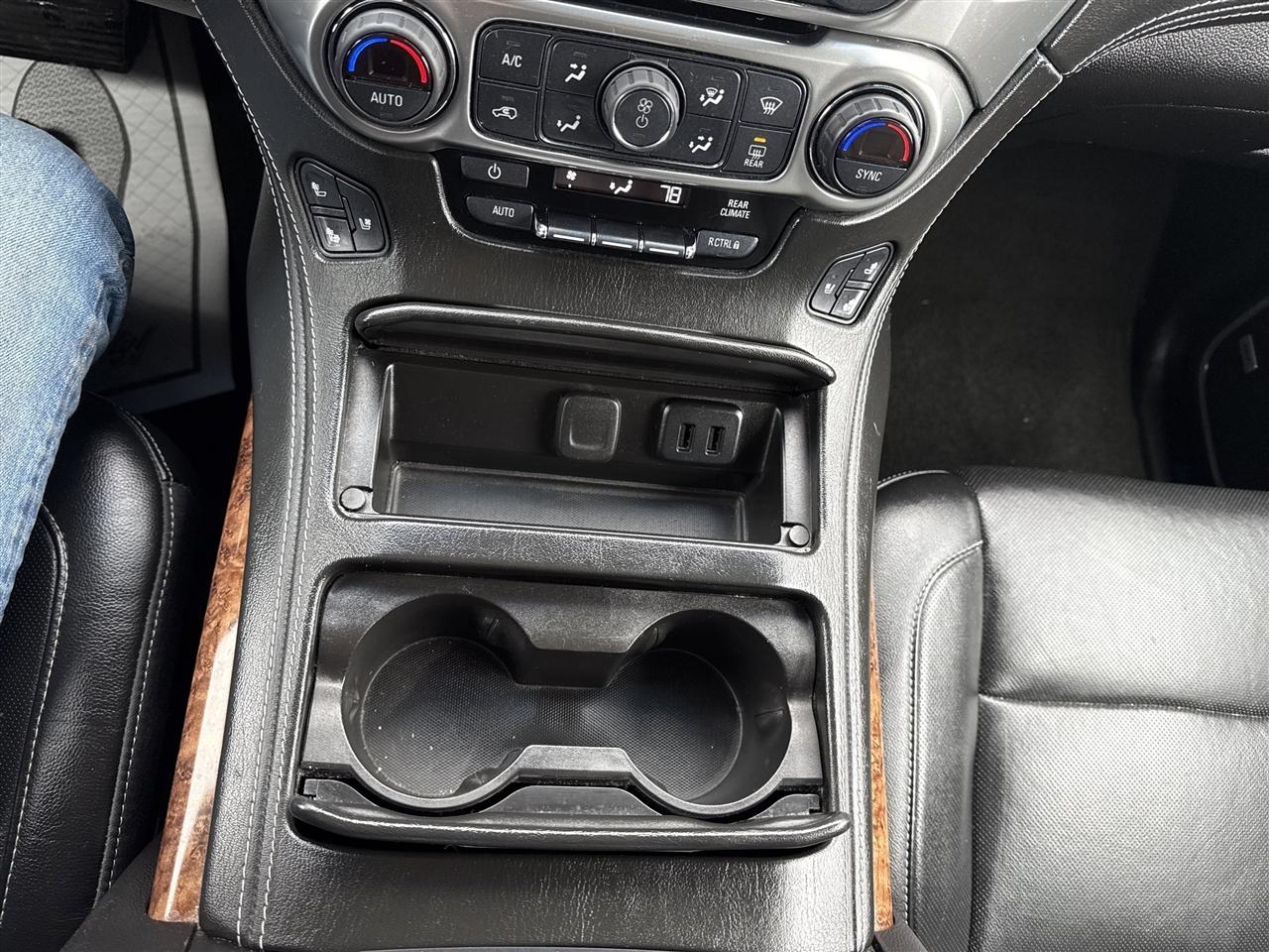 Chevrolet Tahoe 4WD 4dr Premier 2018