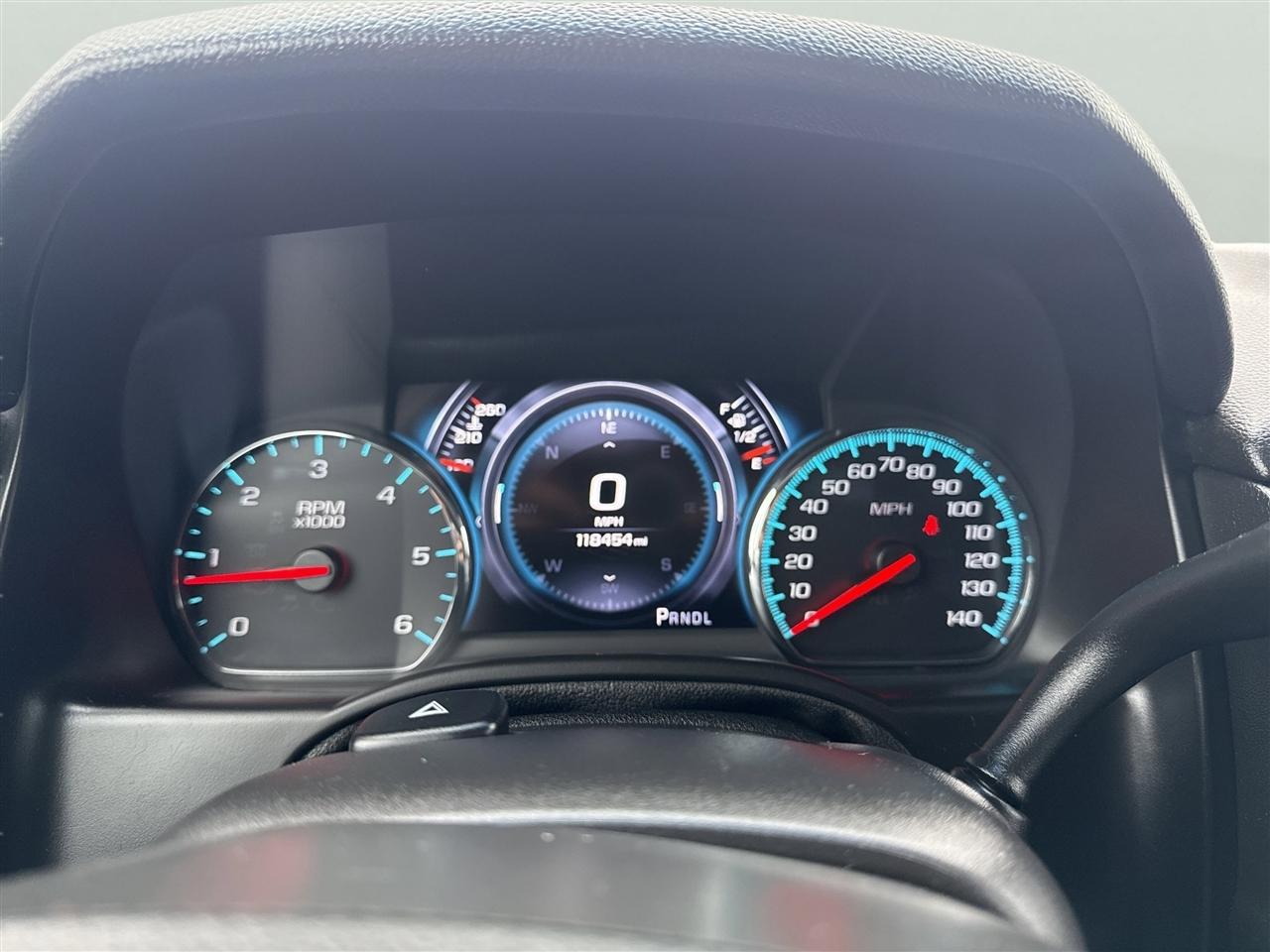 Chevrolet Tahoe 4WD 4dr Premier 2018