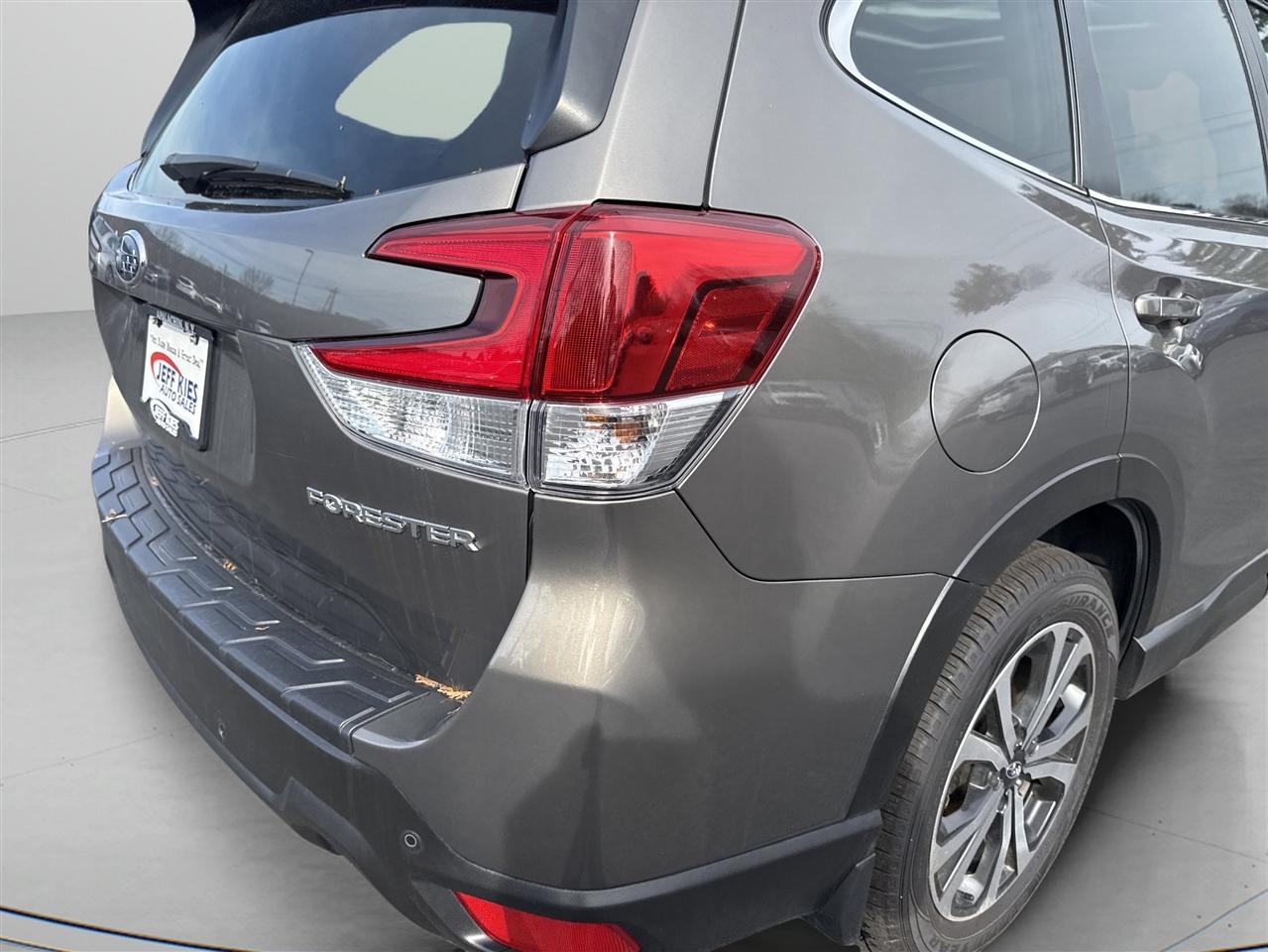 Subaru Forester Limited CVT 2020