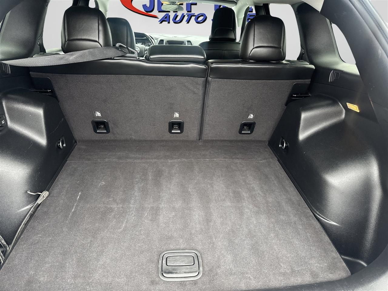 Jeep Cherokee Latitude Plus 4x4 2020