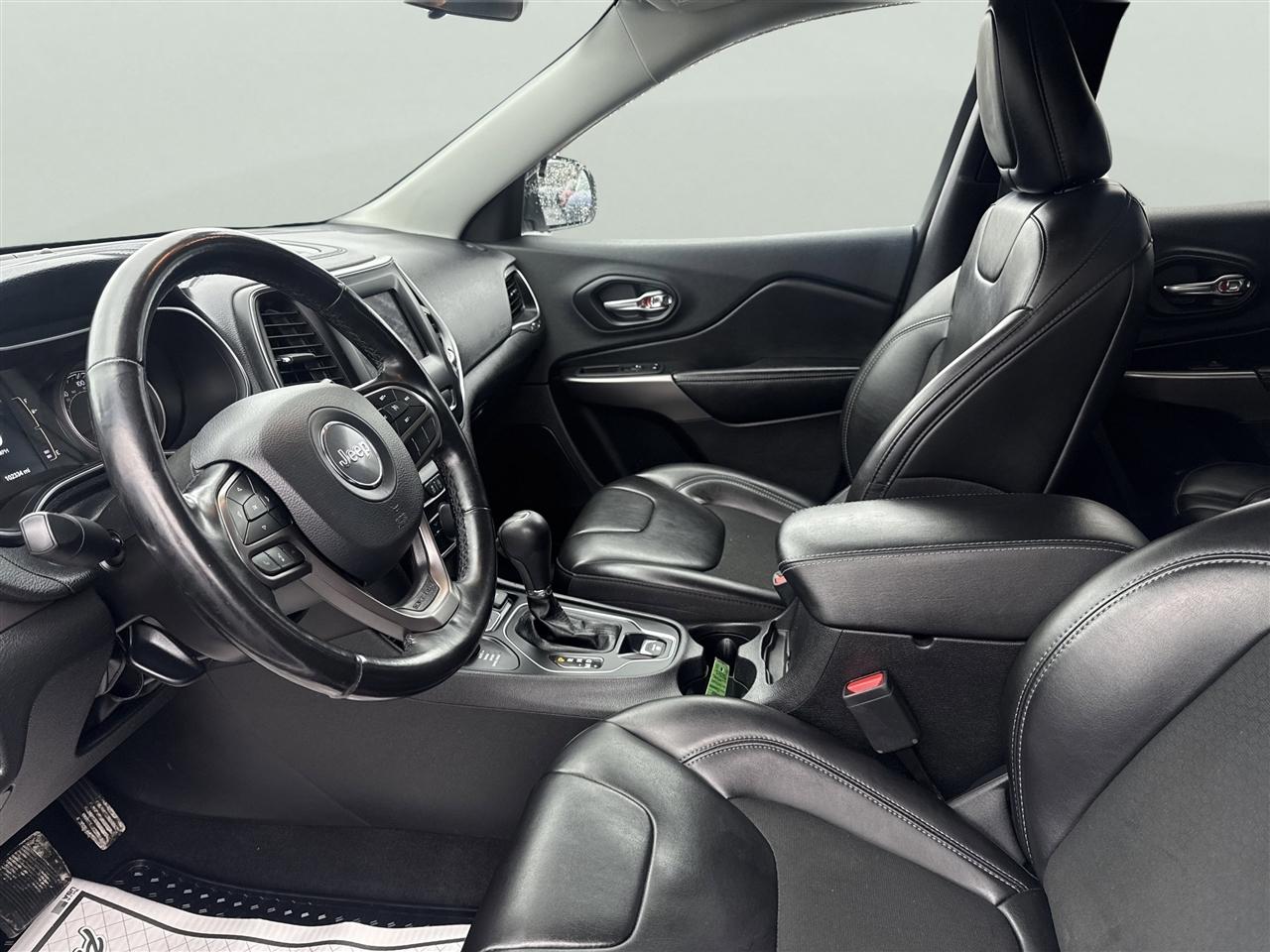 Jeep Cherokee Latitude Plus 4x4 2020