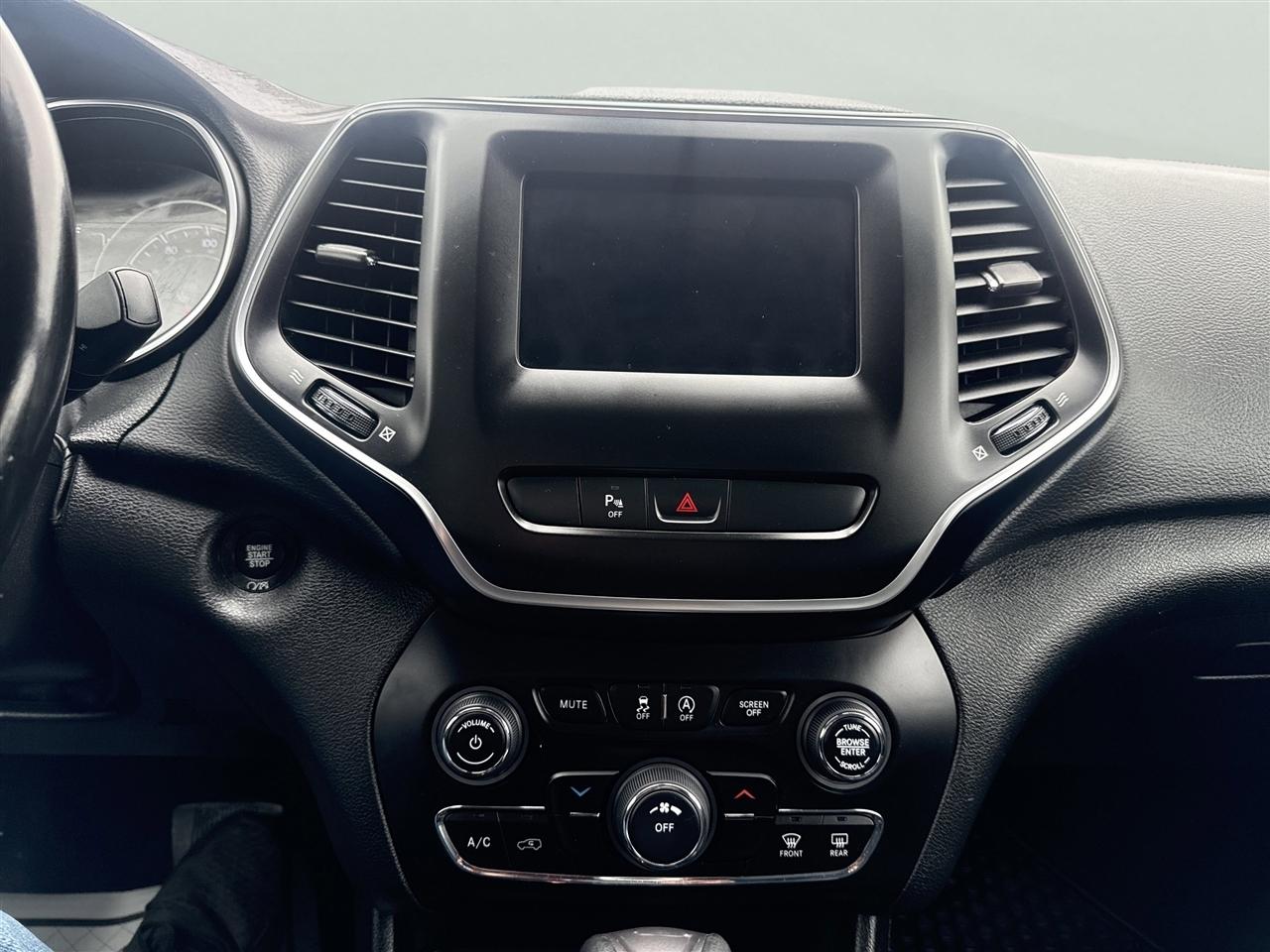 Jeep Cherokee Latitude Plus 4x4 2020