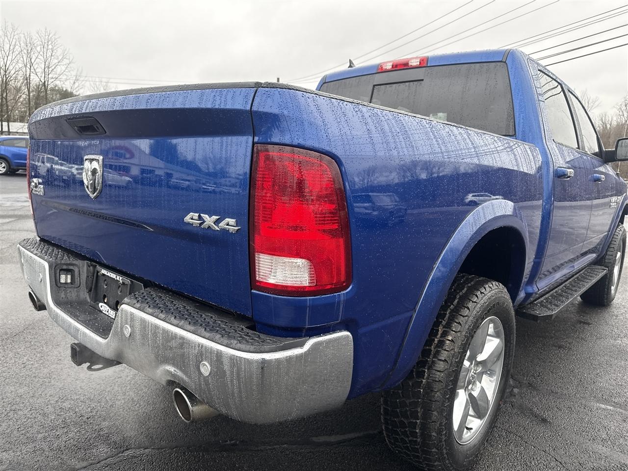 RAM 1500 Big Horn 4x4 Crew Cab 5'7" Box 2018