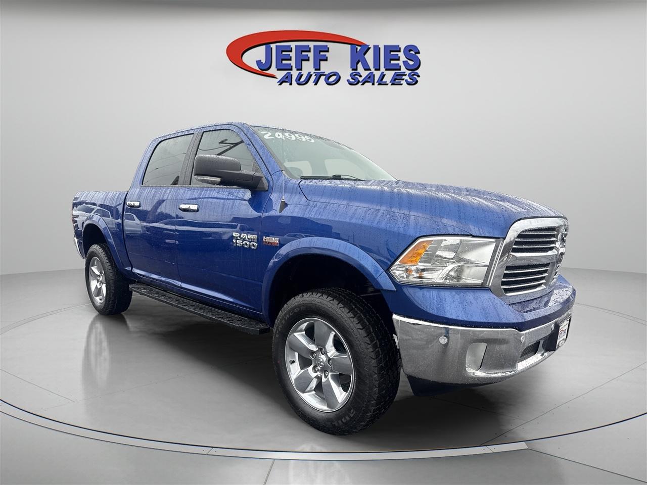 RAM 1500 Big Horn 4x4 Crew Cab 5'7" Box 2018