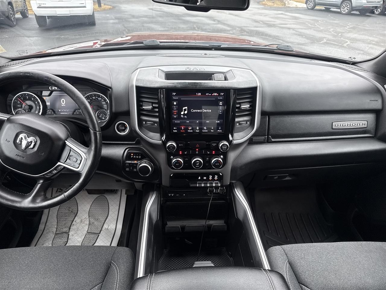 RAM 1500 Big Horn/Lone Star 4x4 Crew Cab 5'7" Box 2019