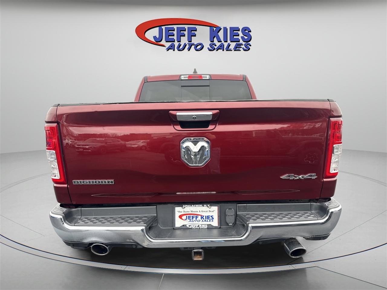 RAM 1500 Big Horn/Lone Star 4x4 Crew Cab 5'7" Box 2019